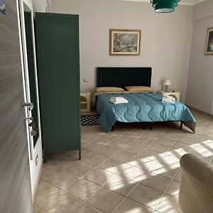 Le Quattro Lune, Centro Bed & Breakfast Roma