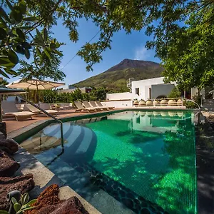 Il Gabbiano Relais In Aparthotel Stromboli